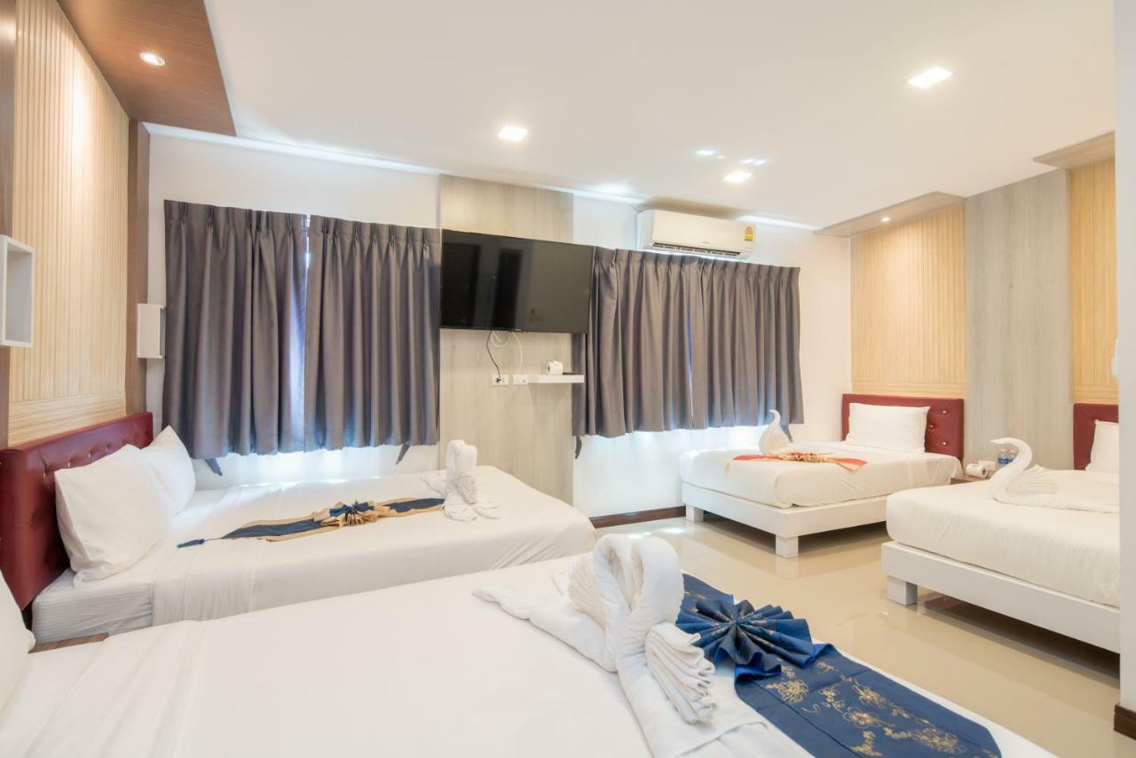 Baan Thai Beach Side Residence Patong Exterior photo