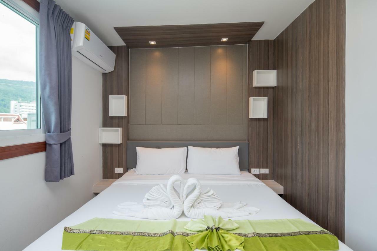 Baan Thai Beach Side Residence Patong Exterior photo