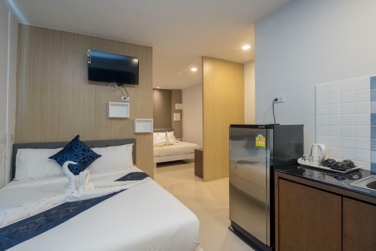 Baan Thai Beach Side Residence Patong Exterior photo