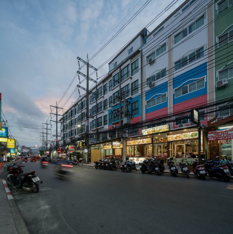 Baan Thai Beach Side Residence Patong Exterior photo